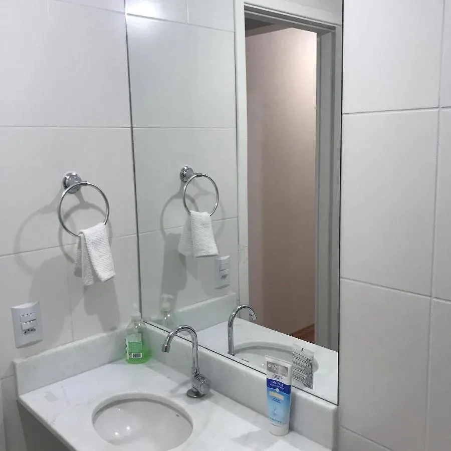 Апартаменты 2 Dorm, 2 Banh, 10 Min Do Aeroporto De Гуарульюс